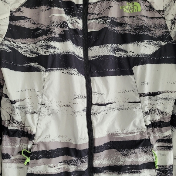 The North Face Windwall Windbreaker Stripe Gray and Black Hooded Size Small - Picture 4 of 5